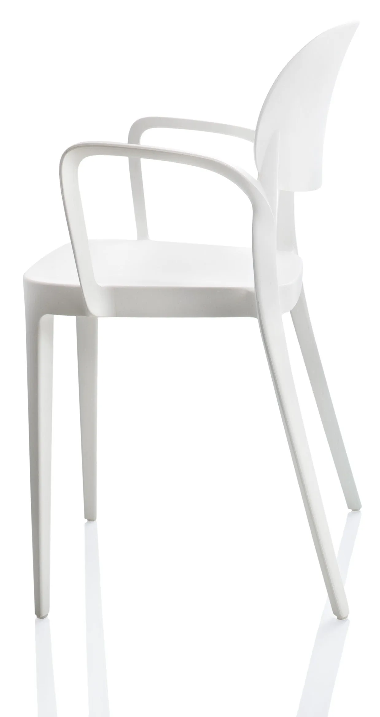 AMY ARMCHAIR