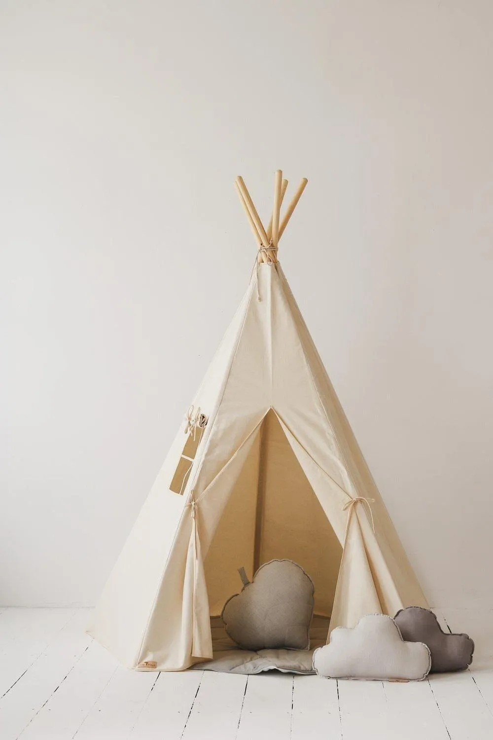 Beige Teepee and Grey Linen Round Mat Set