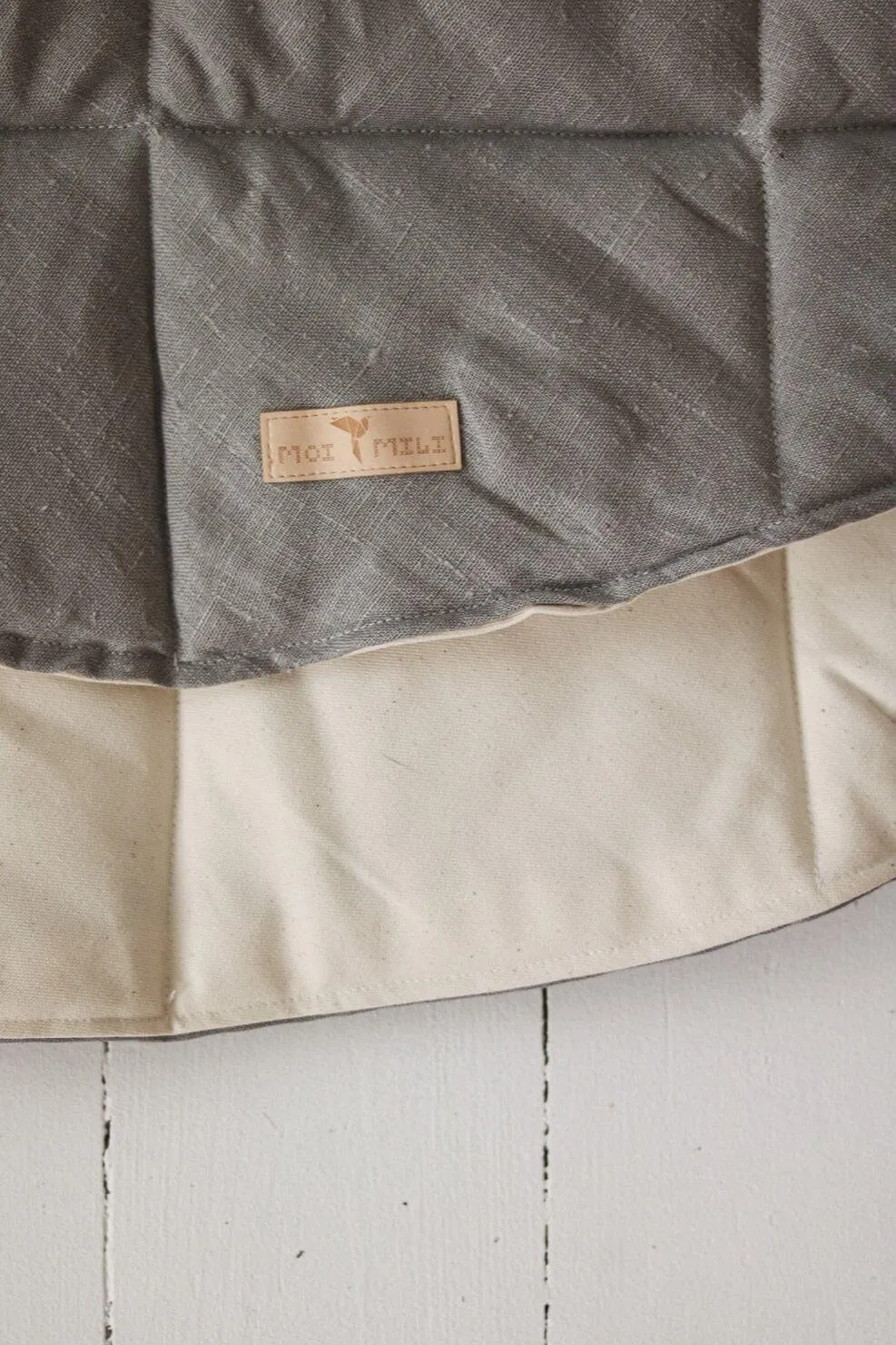 Beige Teepee and Grey Linen Round Mat Set