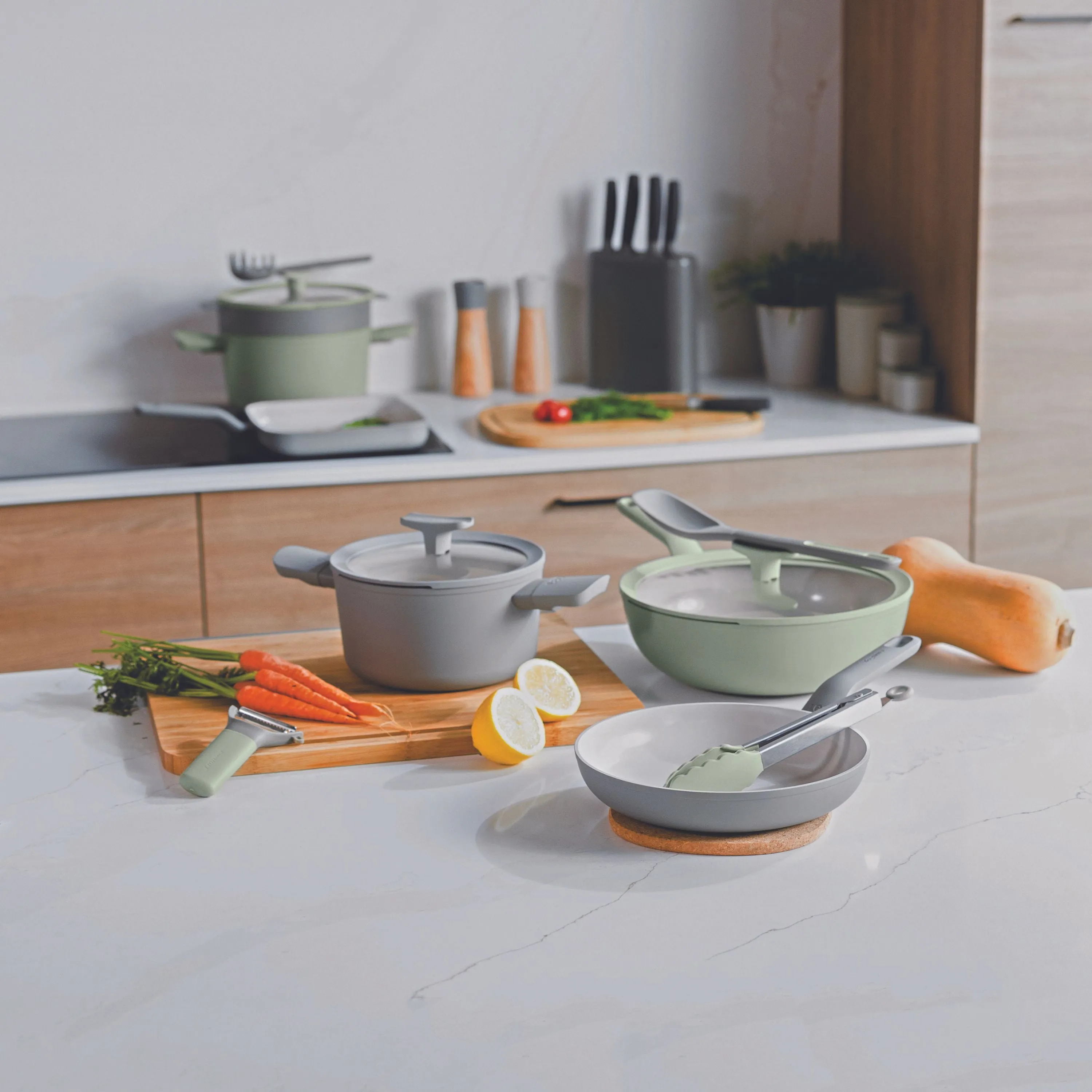 BergHOFF Balance Nonstick Ceramic 2Pc Frying Pan 9.5" and Nylon Turner 13.75", Recycled Aluminum, Moonmist
