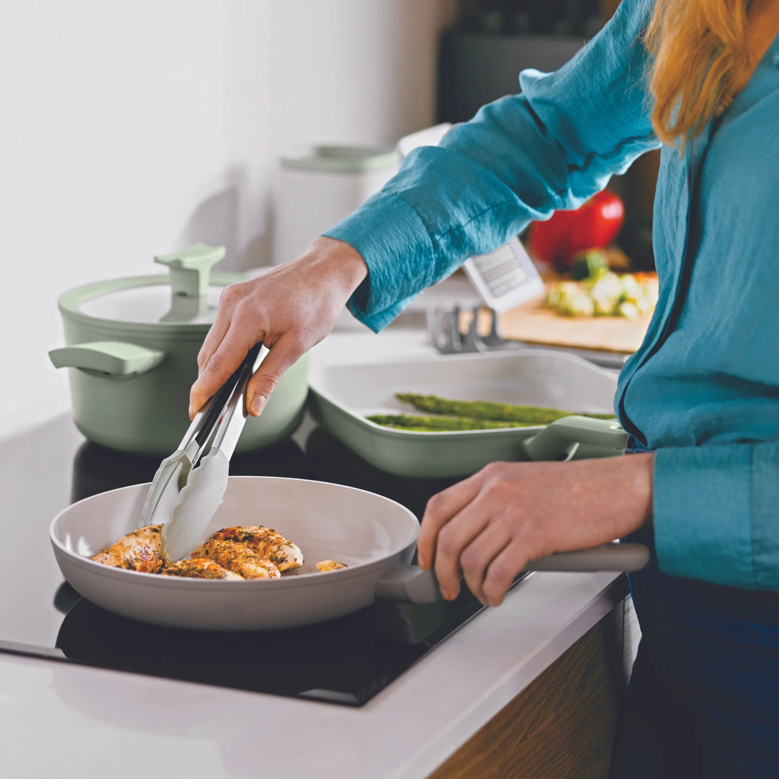 BergHOFF Balance Nonstick Ceramic 2Pc Frying Pan 9.5" and Nylon Turner 13.75", Recycled Aluminum, Moonmist