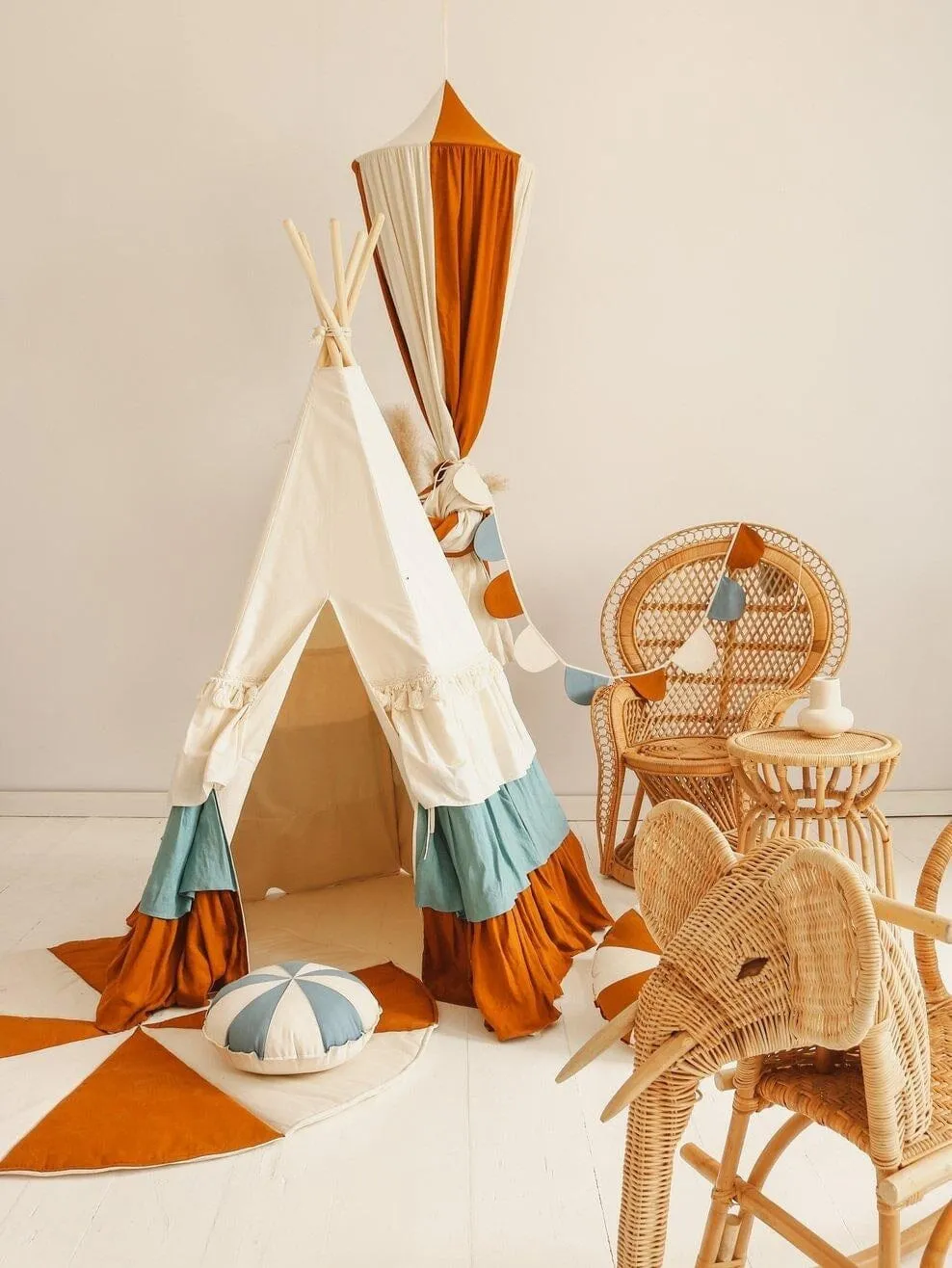 Circus Teepee Tent with Frills