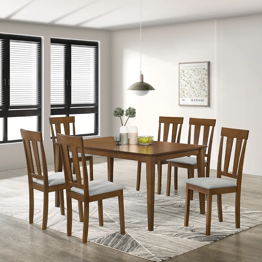 Daphne Dining Chair
