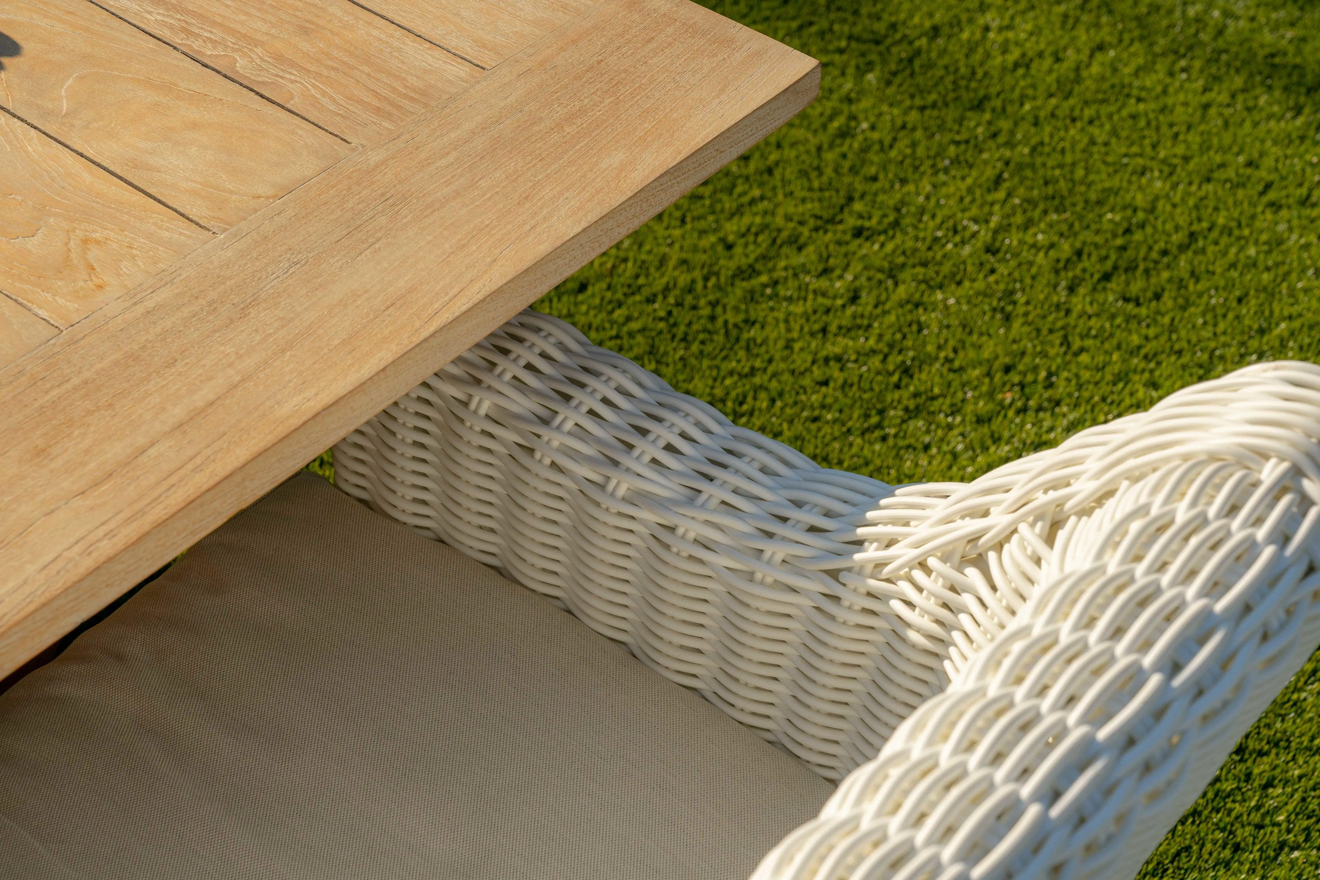 Newport Outdoor Dining Armchair